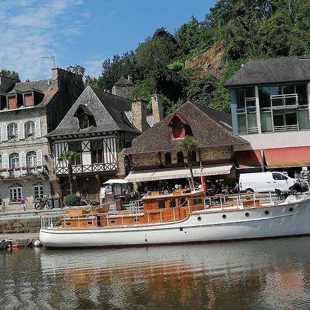 La Tocade Del Arte - Dinan Acomodação com café da manhã Lanvallay Exterior foto
