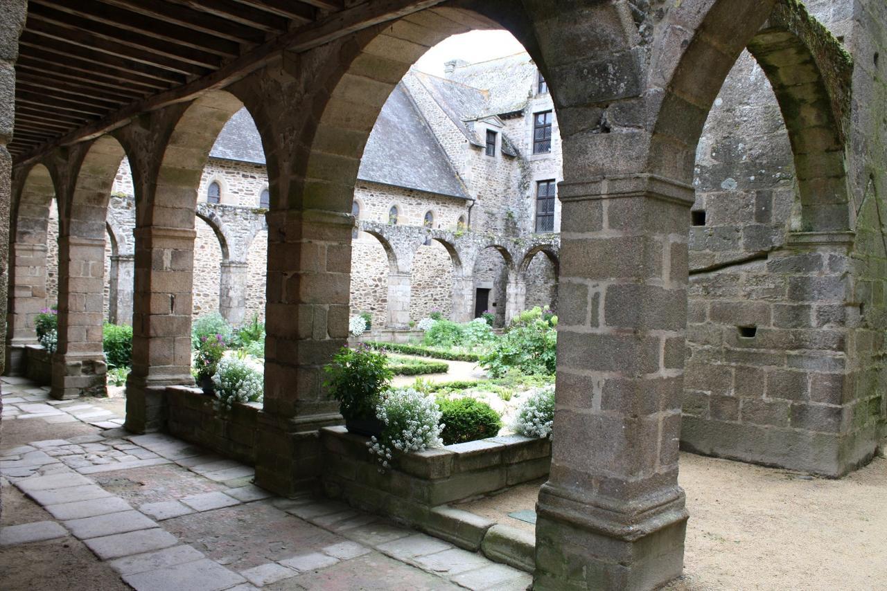 La Tocade Del Arte - Dinan Acomodação com café da manhã Lanvallay Exterior foto